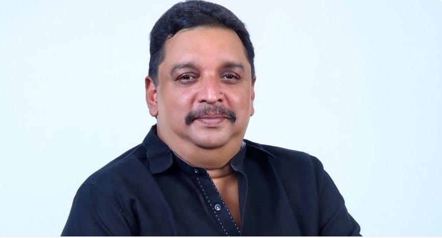 നാ​ളെ​യും ഒ​രു​മി​ച്ച് നീ​ങ്ങേ​ണ്ട​ത് കൊ​ണ്ട് നാ​ട​ൻ ഭാ​ഷ​യി​ൽ മ​റു​പ​ടി പ​റ​യു​ന്നി​ല്ല; ക​ടു​ത്ത പ്ര​തി​ഷേ​ധ​വു​മാ​യി ഷി​ബു ബേ​ബി ജോ​ൺ