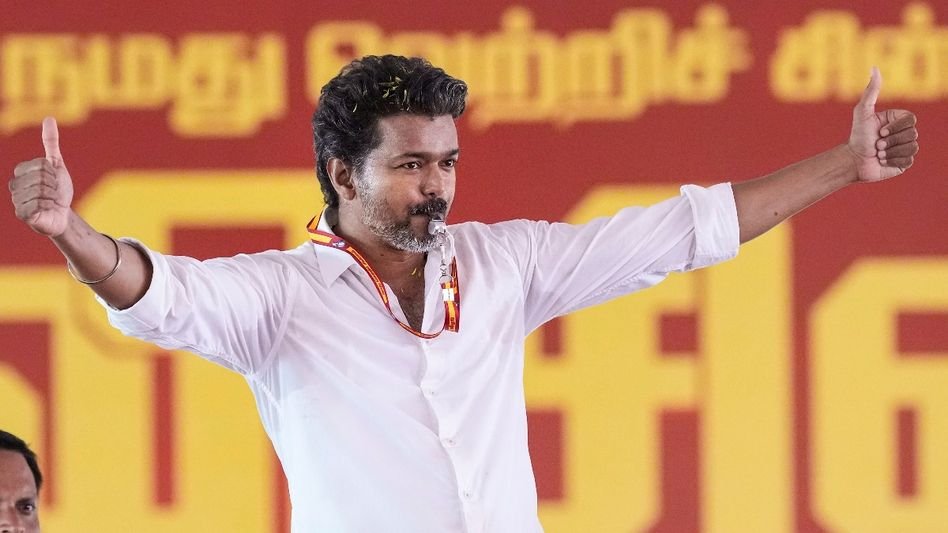 മുഖ്യമന്ത്രി കസേര ഉറപ്പിച്ച് വിജയ്! ടിവികെയ്ക്ക് പിന്തുണയുമായി വിസികെ