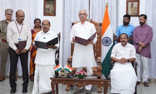 ജി. സുധാകരൻ പ്രോടെം സ്പീക്കറായി സത്യപ്രതിജ്ഞ ചെയ്തു; എം.എൽ.എമാരുടെ സത്യപ്രതിജ്ഞ നാളെ