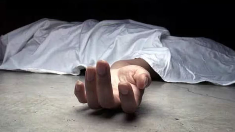 നീറ്റ് ചോദ്യപേപ്പർ ചോർച്ച: മനംനൊന്ത് കർണാടകയിൽ 18 വയസ്സുകാരി ജീവനൊടുക്കി
