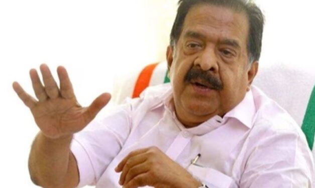 അ​നു​ന​യ നീ​ക്കം വി​ജ​യം; ര​മേ​ശ് ചെ​ന്നി​ത്ത​ല ആ​ഭ്യ​ന്ത​ര​മ​ന്ത്രി​യാ​കും