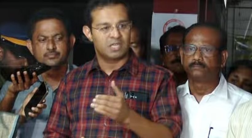കുടിയൊഴിപ്പിക്കല്‍ ഉണ്ടാകില്ല, കുടുംബങ്ങള്‍ നേരിടുന്ന പ്രശ്‌നം ഹൈക്കോടതിയെ അറിയിക്കും; മലയിടംതുരുത്ത് വിഷയത്തില്‍ മന്ത്രി റോജി എം ജോണ്‍