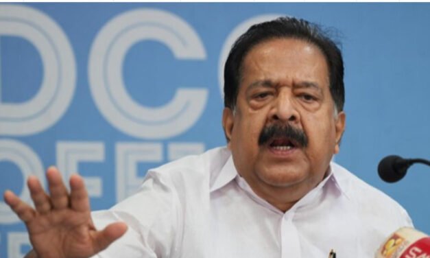 സ​മൂ​ഹ​മാ​ധ്യ​മ​ങ്ങ​ള​ല്ല, ഹൈ​ക്ക​മാ​ൻ​ഡാ​ണ് മു​ഖ്യ​മ​ന്ത്രി​യെ തീ​രു​മാ​നി​ക്കു​ന്ന​ത്: ചെ​ന്നി​ത്ത​ല