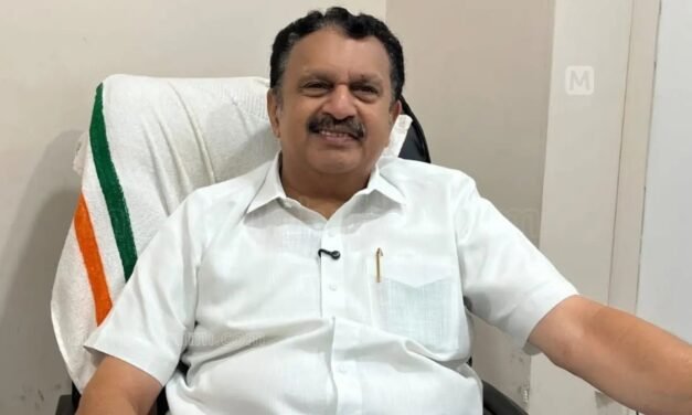 അധ്വാനിക്കുന്നവർക്ക് കൂലി കിട്ടണം; വി.ഡി. സതീശന്റെ പേര് പറയാതെ പറഞ്ഞ് കെ. മുരളീധരൻ