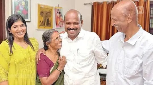 അന്ന് ചെന്നിത്തലയുടെ ഗൺമാൻ; ഇന്ന് മന്ത്രിയുടെ അച്ഛൻ