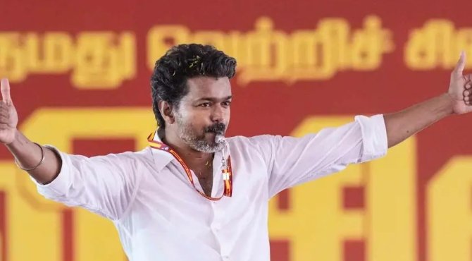 തമിഴ്നാട് തൂക്കിയ വിജയ്ക്ക് ആശംസകളുമായി സിനിമാ താരങ്ങൾ; അഭിനന്ദിച്ച് മോദിയും