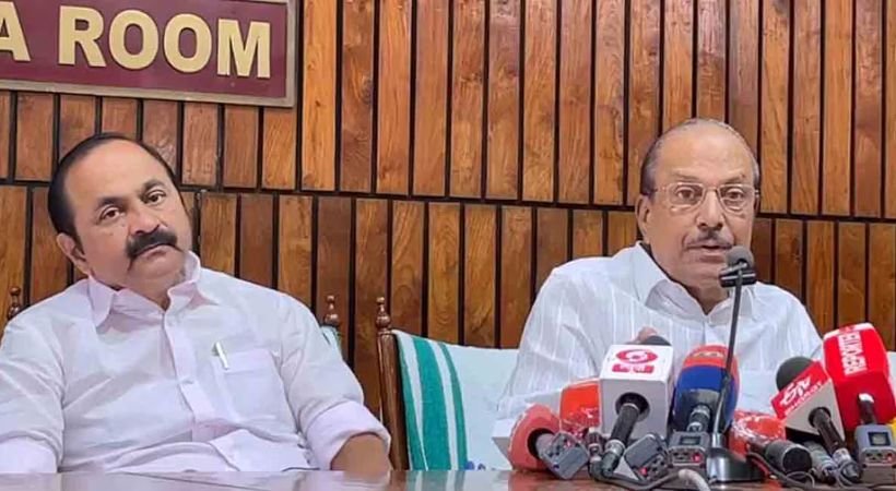 കോൺഗ്രസ് മന്ത്രിപ്പട്ടിക ഇന്ന് തന്നെ; ലീഗിന് 5 മന്ത്രിസ്ഥാനം നൽകും, രാത്രി ഹൈക്കമാൻഡിന് പട്ടിക കൈമാറും