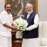 പ്രധാനമന്ത്രി മോദിയെ കണ്ട് മുഖ്യമന്ത്രി വി ഡി സതീശന്‍; റെയില്‍വേ, എയിംസ്, ദേശീയപാത തുടങ്ങിയ കാര്യങ്ങളില്‍ ചര്‍ച്ച