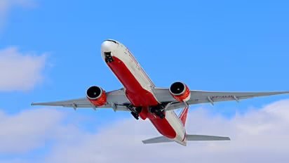 ഇന്ധന വിലക്കയറ്റം: ആഭ്യന്തര സർവീസുകളിൽ നിയന്ത്രണവുമായി എയർ ഇന്ത്യ; സാഹചര്യം സൂക്ഷ്മമായി നിരീക്ഷിച്ചുവരികയാണെന്ന് അധികൃതർ