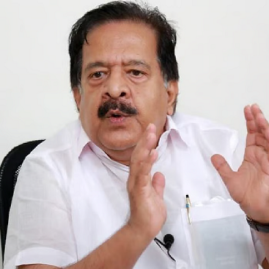 പെരിയ ഇരട്ടക്കൊലക്കേസ് ; പ്രതികൾക്ക് പരോൾ നൽകിയ സംഭവത്തിൽ അടിയന്തര റിപ്പോർട്ട് തേടി ആഭ്യന്തരമന്ത്രി