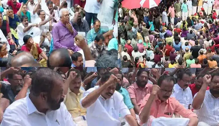ഇഡി പരിശോധന; പിണറായി വിജയന്റെ തിരുവനന്തപുരത്തെ വീടിന് മുന്നിൽ സംഘർഷം, പ്രതിഷേധം ശക്തം