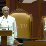 നിയമസഭയിൽ വന്ദേമാതരം മുഴുവൻ ആലപിക്കാത്തതിൽ അതൃപ്തിയുമായി ഗവർണർ രാജേന്ദ്ര അർലേക്കറും ബിജെപിയും