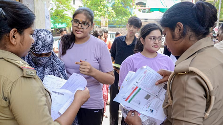 നീറ്റ് ചോദ്യപേപ്പർ ചോർച്ച: മുഖ്യസൂത്രധാരൻ അറസ്റ്റിൽ