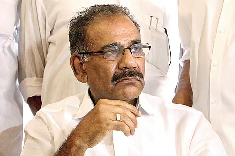 എലത്തൂരിൽ രണ്ടാം റൗണ്ടിലും എകെ ശശീന്ദ്രൻ പിന്നിൽ
