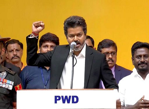 200 യൂണിറ്റ്‌ സൗജന്യ വൈദ്യുതി, സ്ത്രീ സുരക്ഷക്ക് പ്രത്യേക സ്ക്വാഡ്; ജനത്തിന്‍റെ ഒരു പൈസ പോലും തൊടില്ല: വിജയ്‌