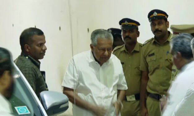 സ​ർ​ക്കാ​ർ മാ​റി​യ​ത് ആ​ന അ​റി​ഞ്ഞി​ല്ലെ​ന്ന് പ​റ​യു​ന്ന​ത് ഒ​ന്നി​നും മ​റു​പ​ടി​യ​ല്ല; തു​റ​ന്ന​ടി​ച്ച് പി​ണ​റാ​യി വി​ജ​യ​ൻ