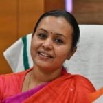 നിപ സ്ഥിരീകരിച്ച് നാല് ദിവസം കഴിഞ്ഞിട്ടും മരുന്നെത്തിച്ചില്ല, ഡിഎച്ച്എസിനെ മാറ്റിയ നടപടി അനുചിതം; ആരോഗ്യ വകുപ്പിനെ വിമര്‍ശിച്ച് വീണാ ജോര്‍ജ്
