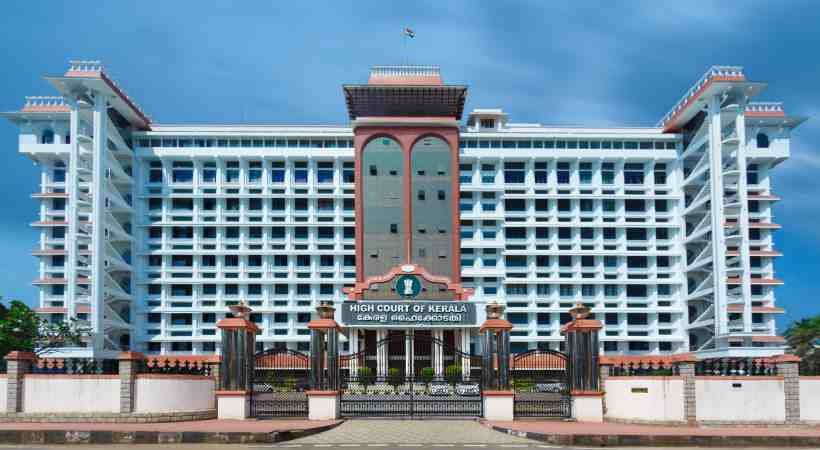 നടിയെ ആക്രമിച്ച കേസ്; അതിജീവിത നൽകിയ ഹർജി പരിഗണിക്കുന്നതിൽ നിന്ന് ജഡ്ജി പിന്മാറി