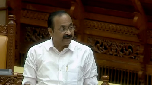 ഇന്ധനവില വര്‍ധനയിലൂടെ കിട്ടുന്ന അധിക നികുതി വരുമാനം കുറയ്ക്കുന്ന മണ്ടത്തരം കാണിക്കില്ലെന്ന് മുഖ്യമന്ത്രി 