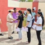 നീറ്റ് യുജി വിദ്യാര്‍ഥികളെ വീണ്ടും വലച്ച് എന്‍ടിഎ; പുനഃപരീക്ഷയുടെ ലഭ്യമാക്കിയ അഡ്മിറ്റ് കാര്‍ഡുകള്‍ ഡൗണ്‍ലോഡ് ചെയ്യാന്‍ സാധിക്കുന്നില്ല