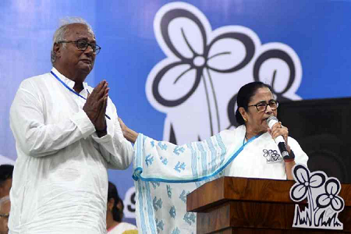 തൃണമൂൽ കോൺ​ഗ്രസ് പ്രതിസന്ധി: മമതയ്ക്കൊപ്പമെന്ന് സൗ​ഗത റോയ് എംപി